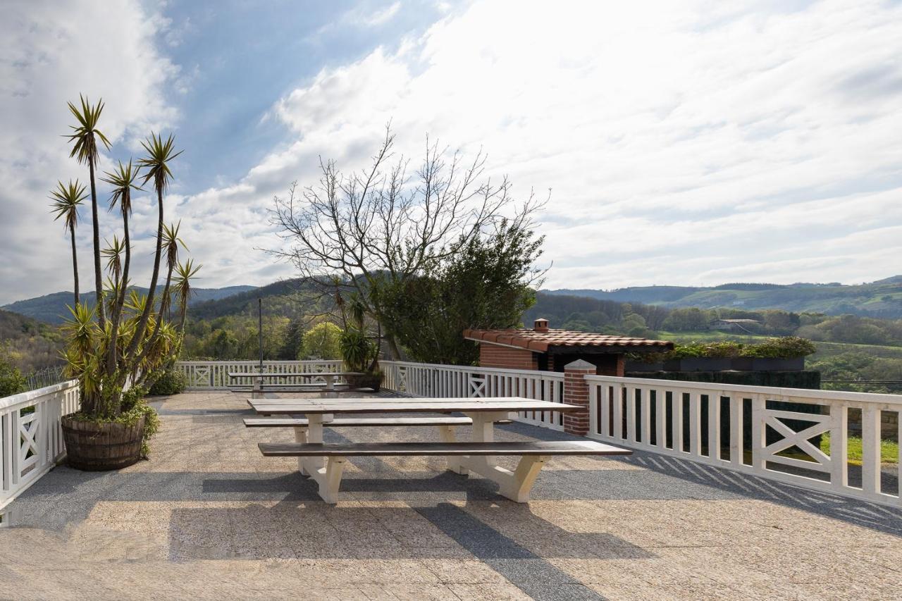 Agroturismo Landarbide Zahar Aia Екстер'єр фото